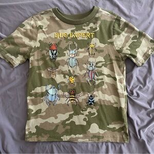 🔴 3/$10 Kids Bug Expert Graphic Tee